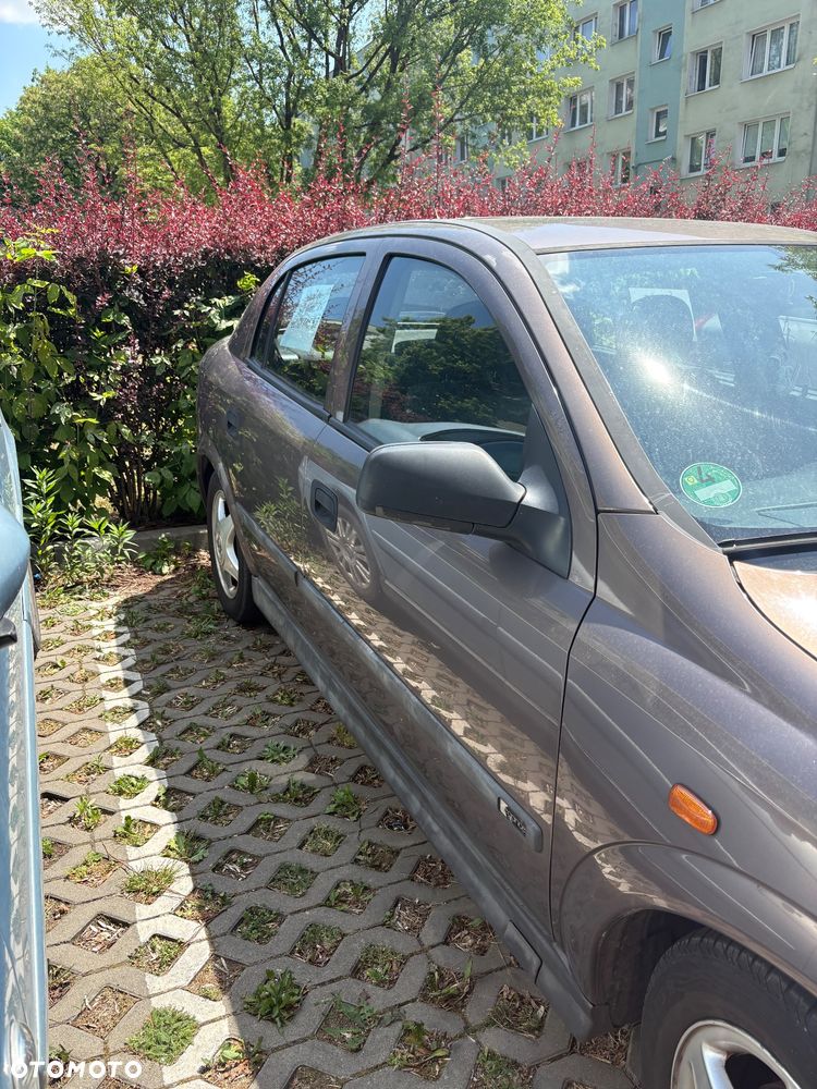 Opel Astra 1.6 - 20