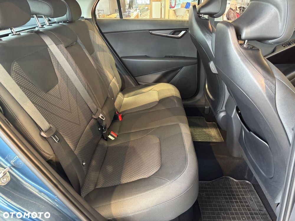 Kia Niro - 14