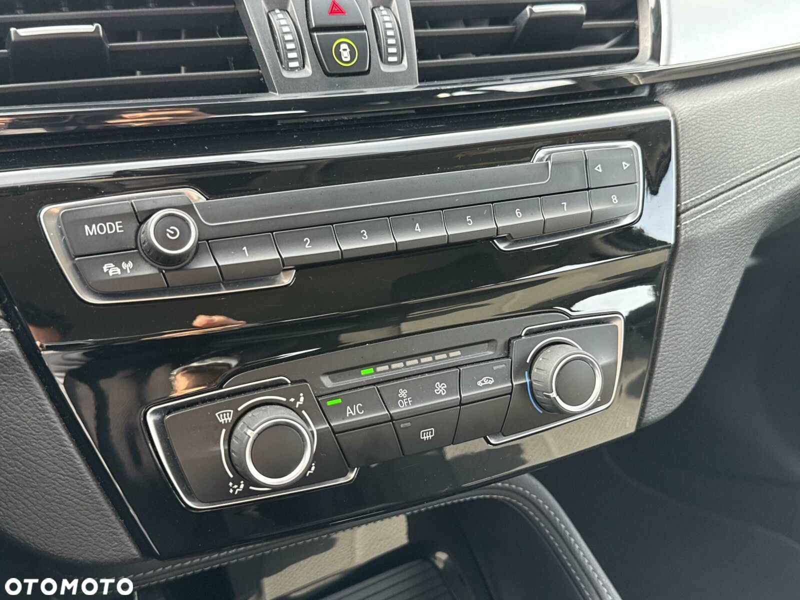 BMW X2 sDrive18i Advantage - 18