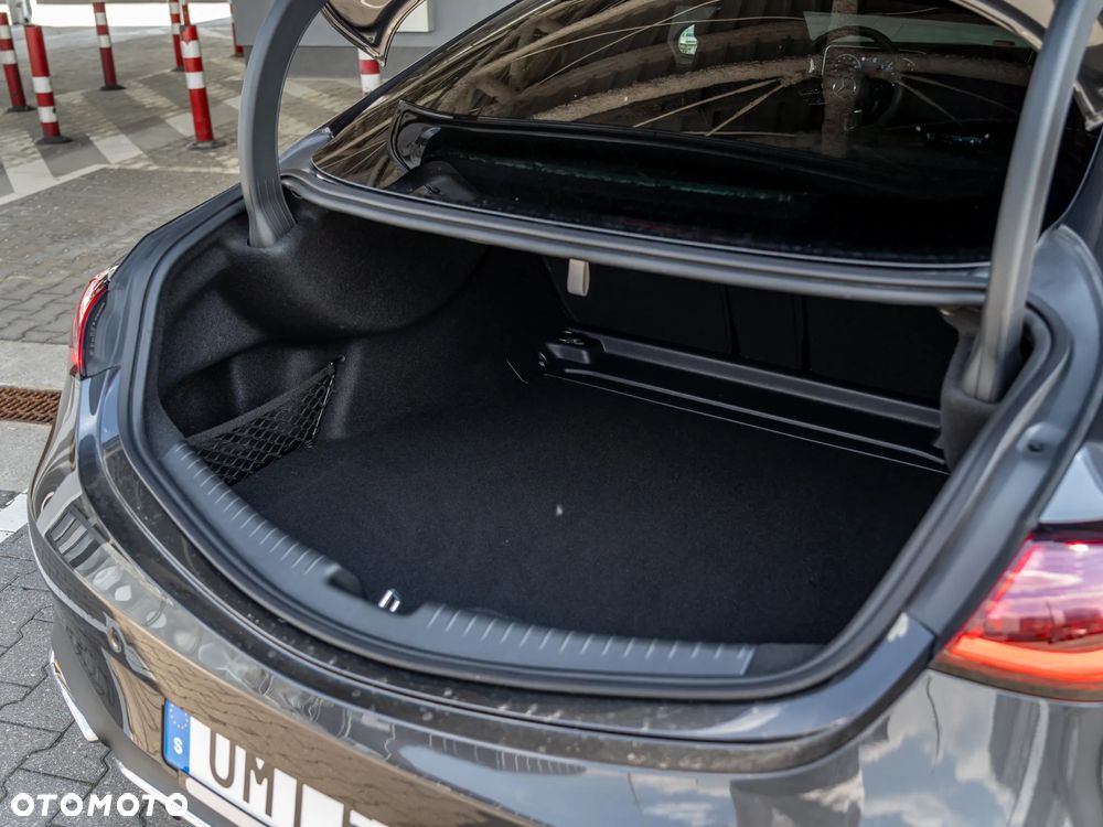 Mercedes-Benz CLE 300 mHEV 4-Matic AMG Line - 24