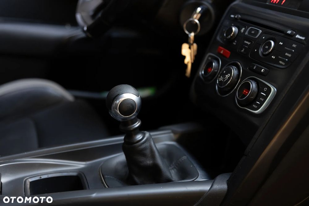 Citroën DS4 1.6 HDi SoChic - 9
