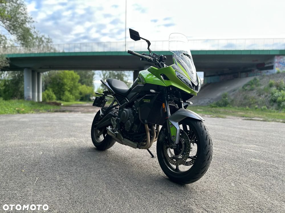 Triumph Tiger - 2