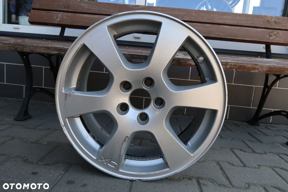 96 FELGA VOLVO XC 30671480 7,5X17ET55 - 2
