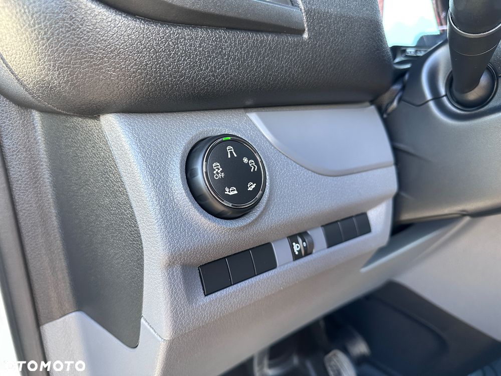 Toyota Proace - 13