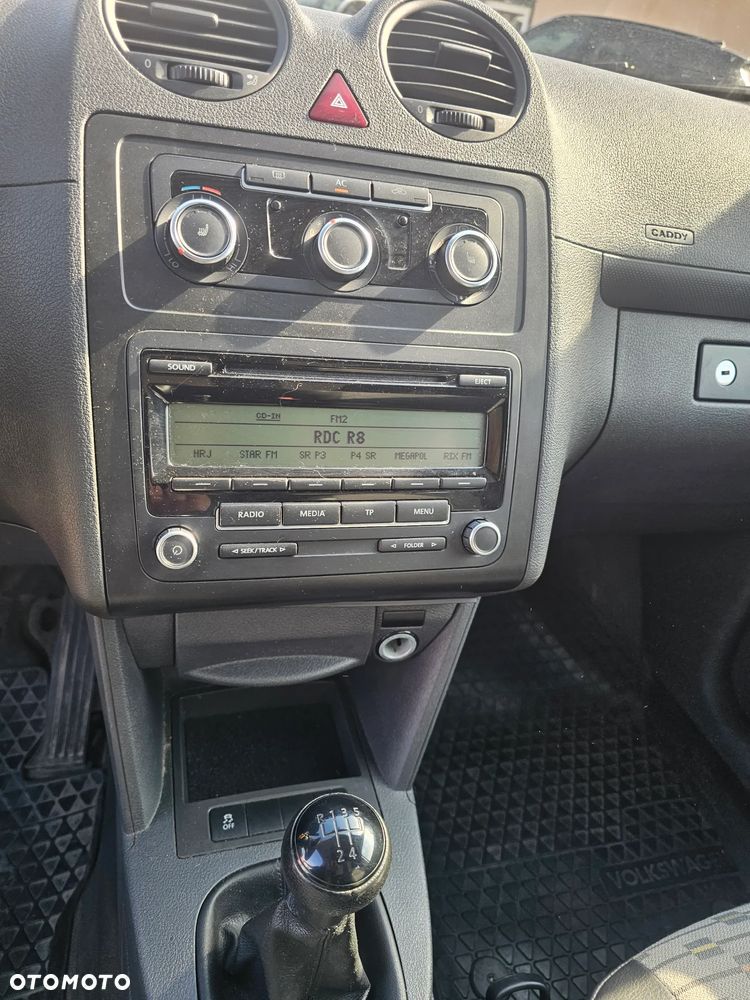 Volkswagen Caddy - 9