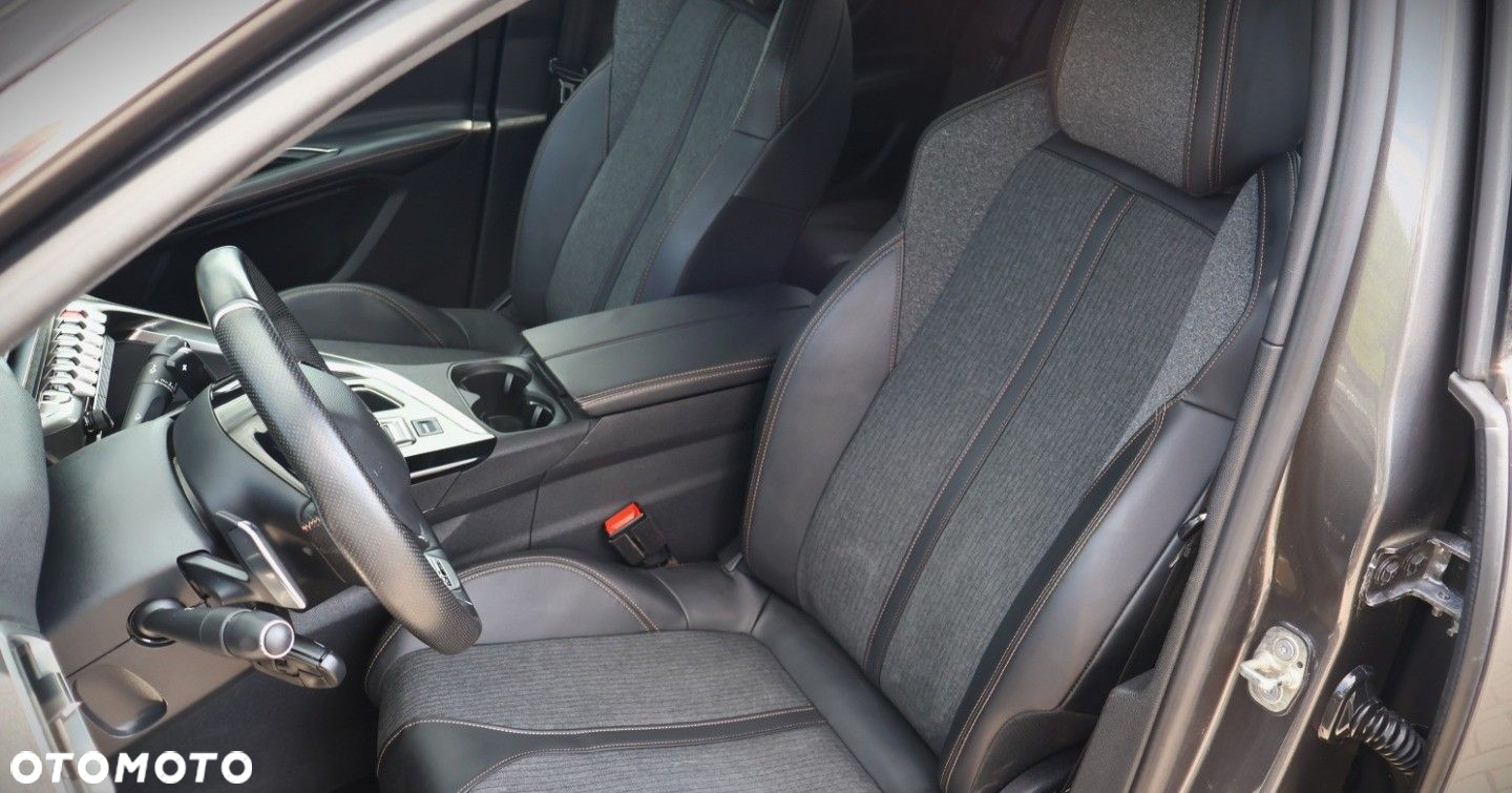 Peugeot 3008 - 12