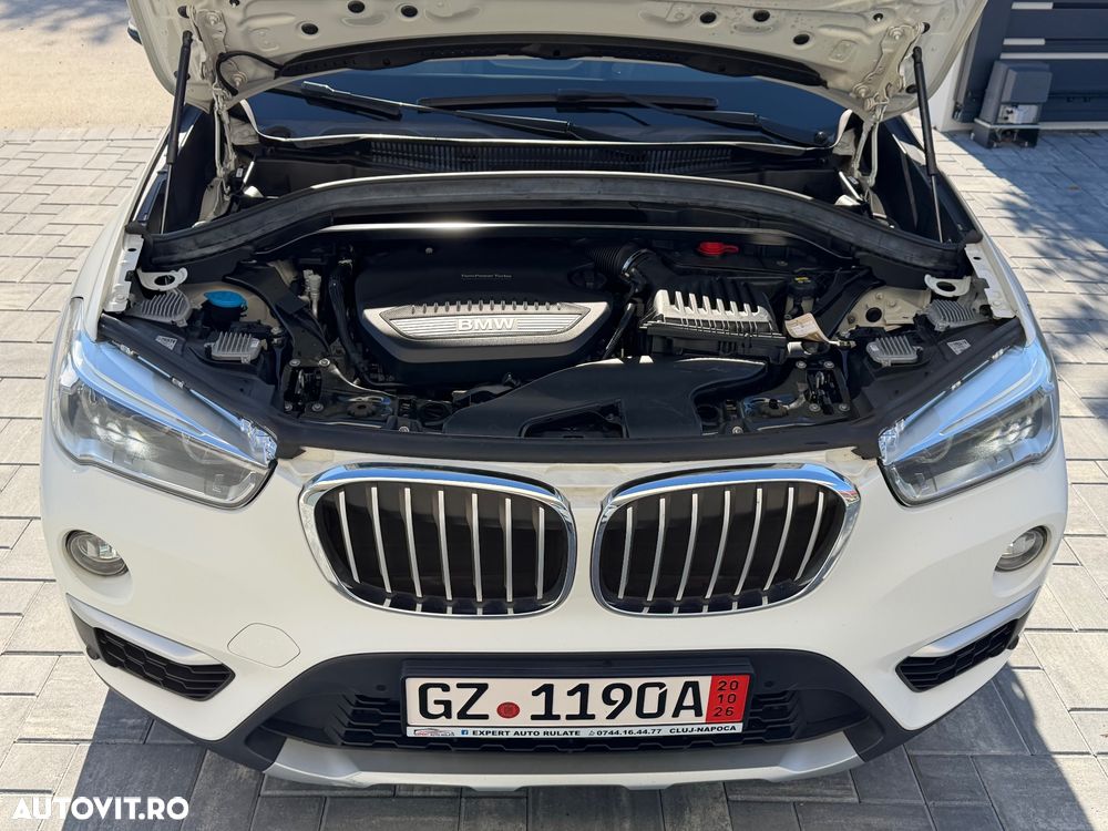 BMW X1 xDrive18d xLine - 23