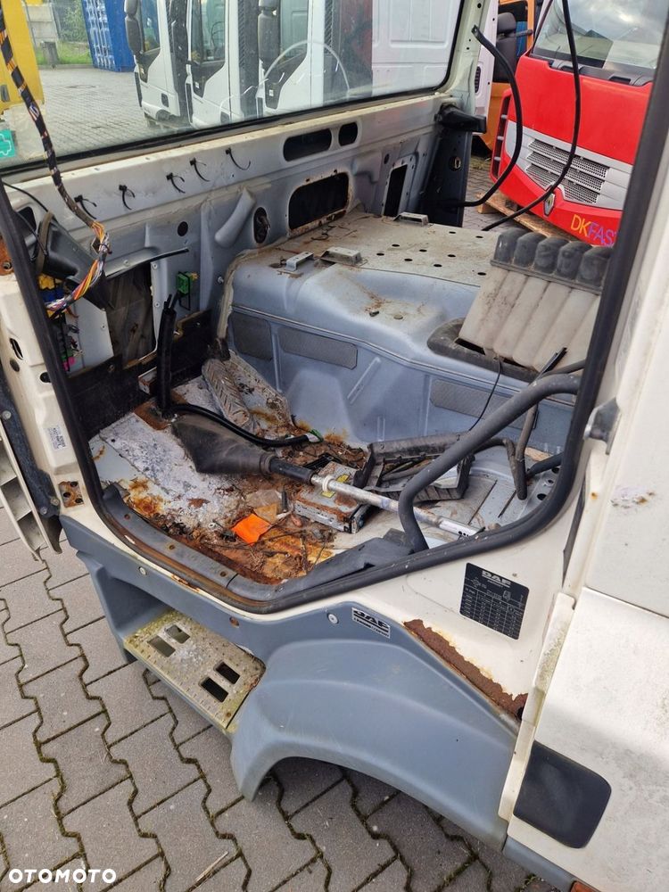 Kabina Dzienna Krótka DAF CF / GINAF / Szkielet Goła KT F230 Euro 3 / 4 / 5 - 3