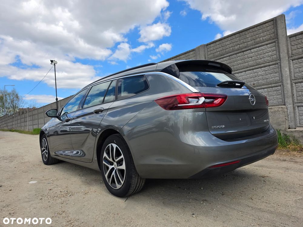 Opel Insignia - 28
