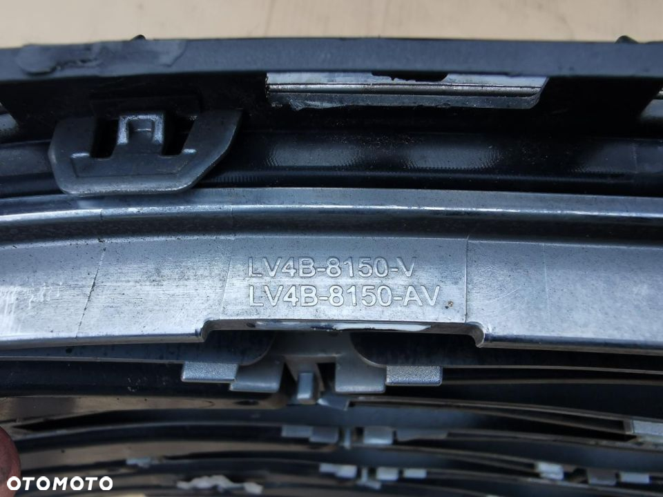 GRILL ATRAPA CHŁODNICY FORD KUGA MK3 19+ VIGNALE NA CHROM LV4B-8200-V LV4B-8150-V ORYGINAŁ - 12