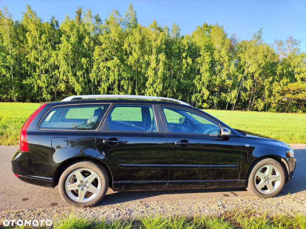 Volvo V50 2.0D Summum - 2
