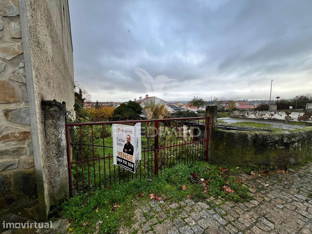 Oportunidade na Vila de Torre de Dona Chama, concelho de Mirandela - Grande imagem: 3/6