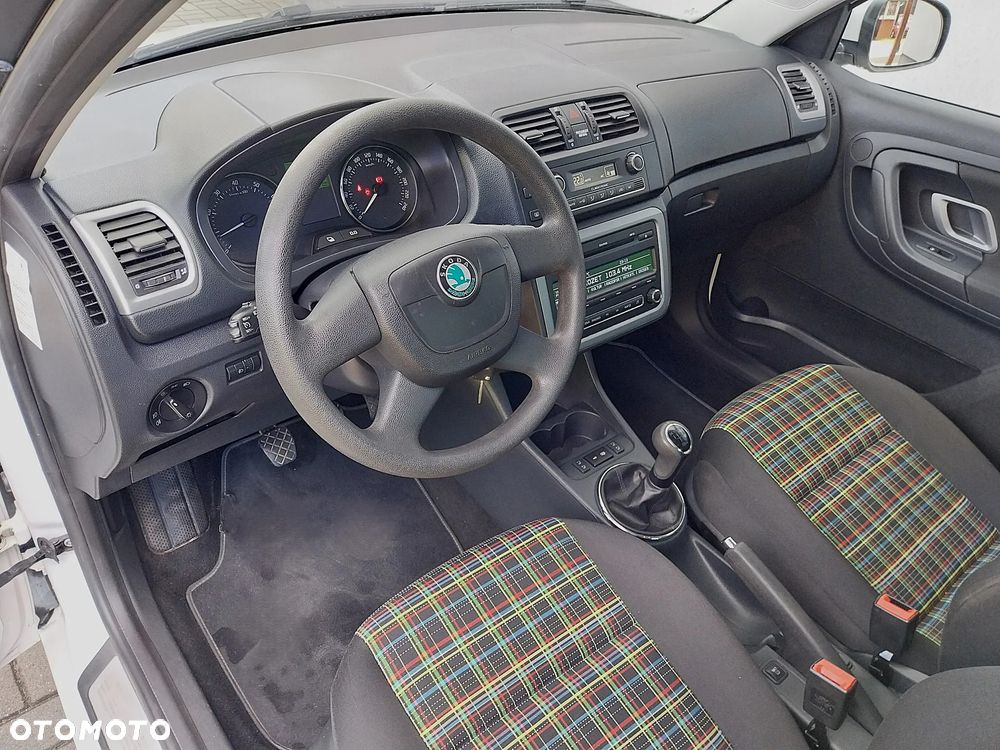Skoda Fabia - 12