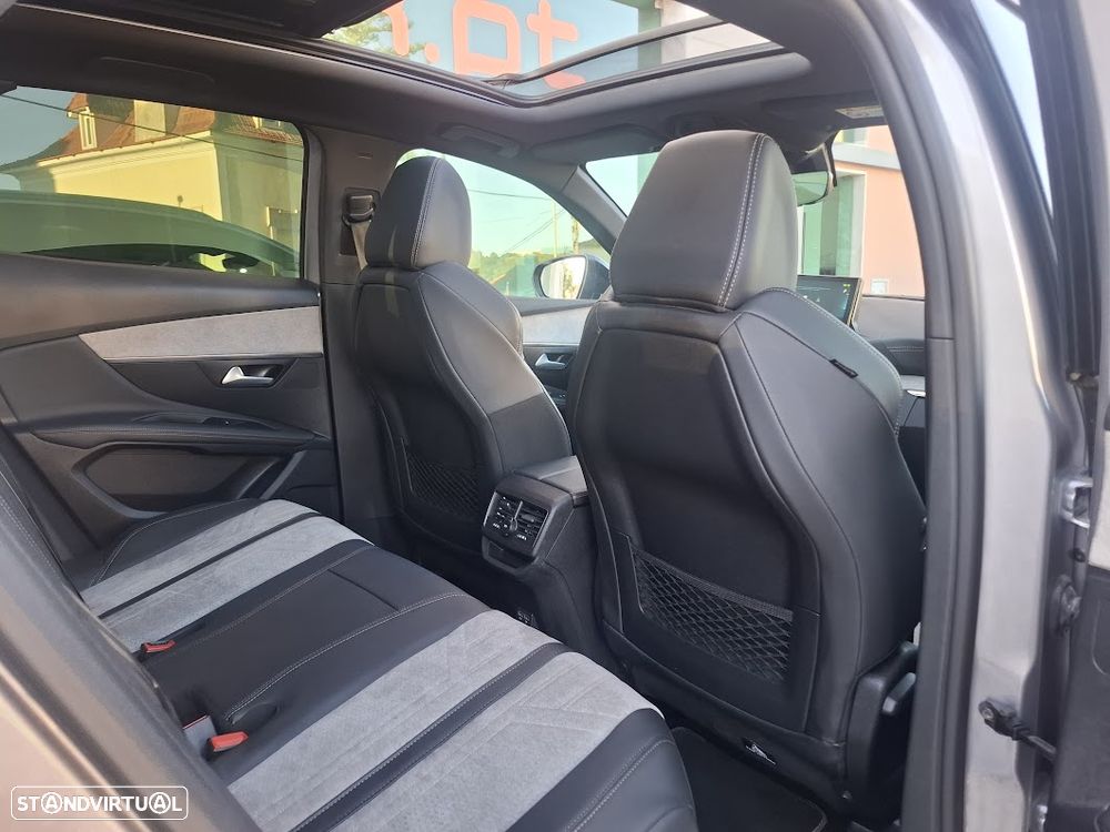 Peugeot 3008 1.6 Hybrid4 GT Pack e-EAT8 - 35