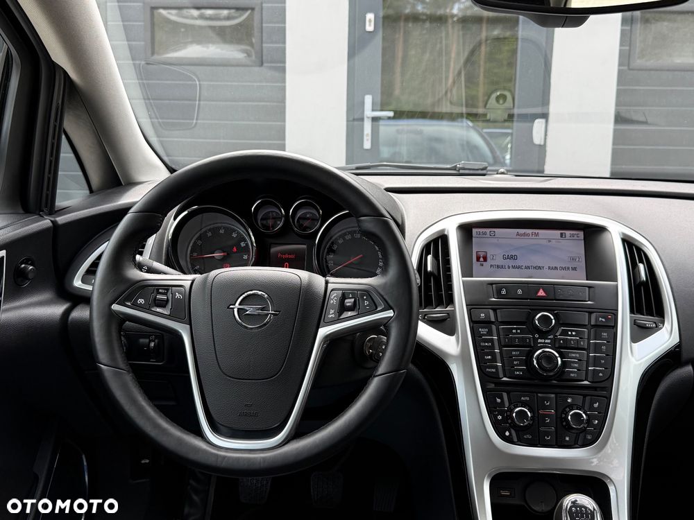 Opel Astra 1.4 Turbo Design Edition - 12