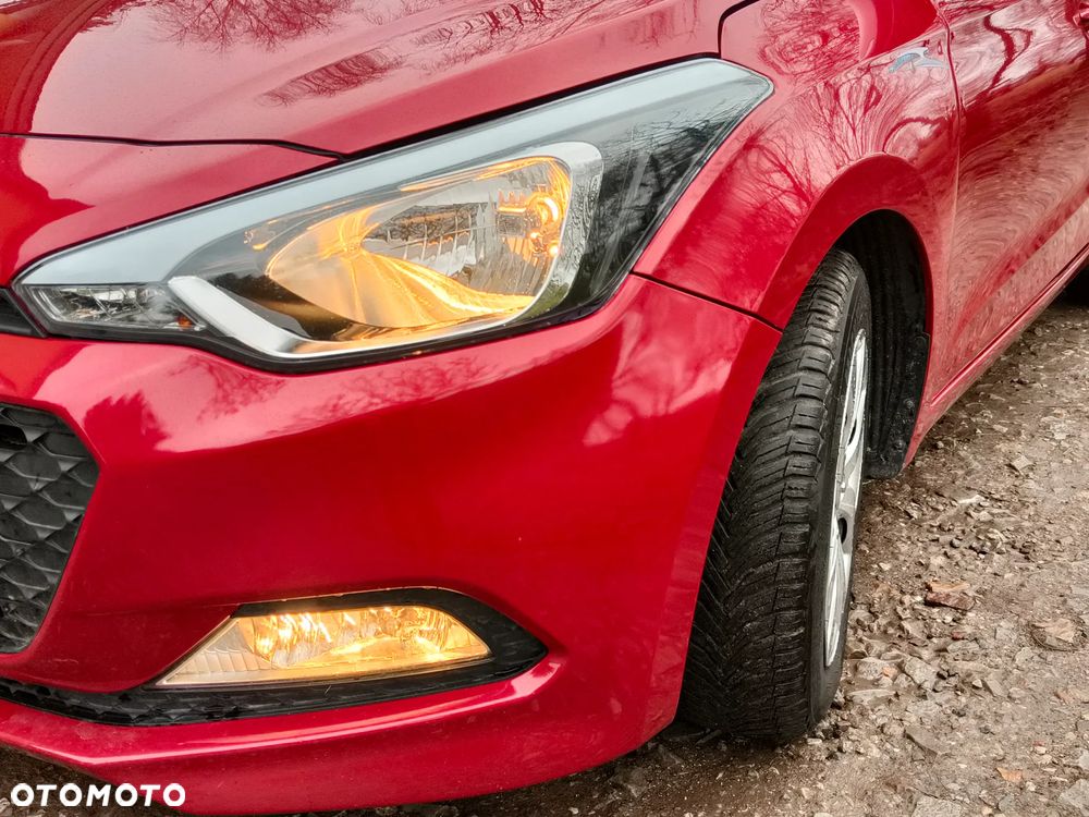 Hyundai i20 1.2 Passion - 29