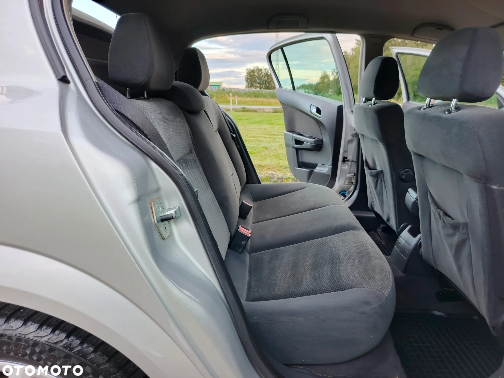 Opel Astra 1.6 Elegance - 23