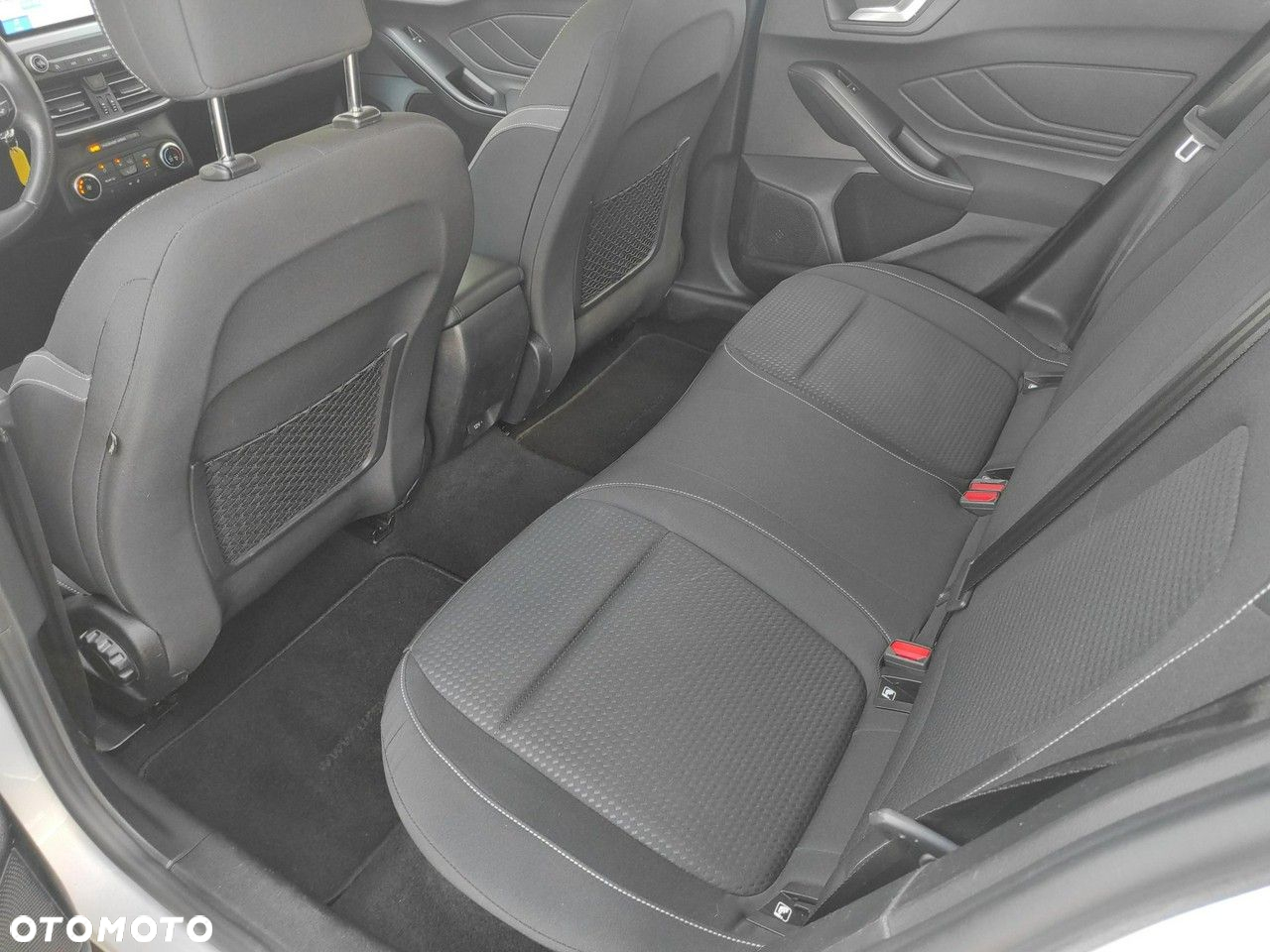 Ford Focus 1.0 EcoBoost Trend Edition - 22