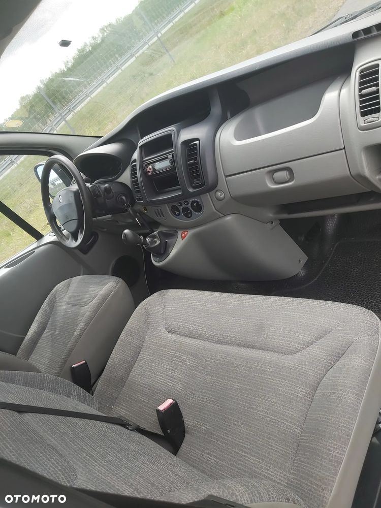 Renault Trafic L1H1 2.0DCi - 17