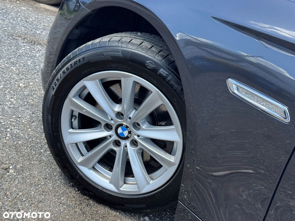 BMW Seria 5 520d Blue Performance - 13
