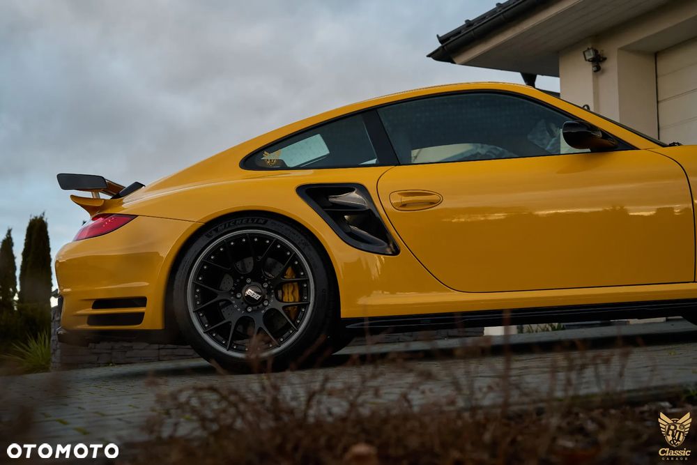 Porsche 911 - 34