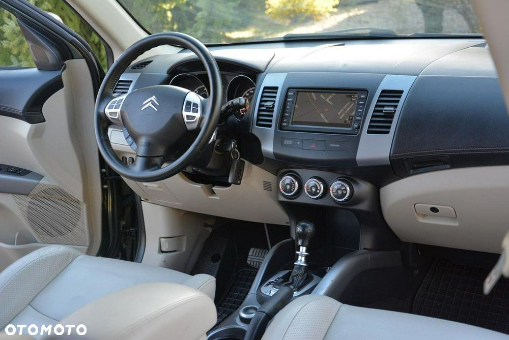 Citroën C-Crosser 2.2 HDi Exclusive DCS - 20