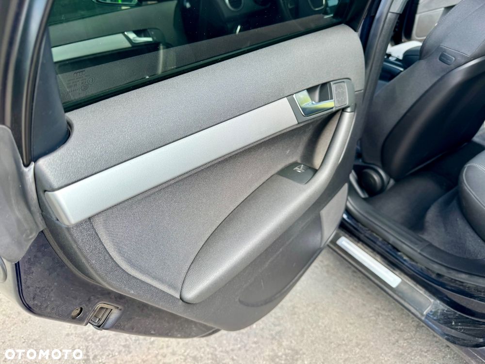Audi A3 Sportback 1.4 TFSI Ambition - 9