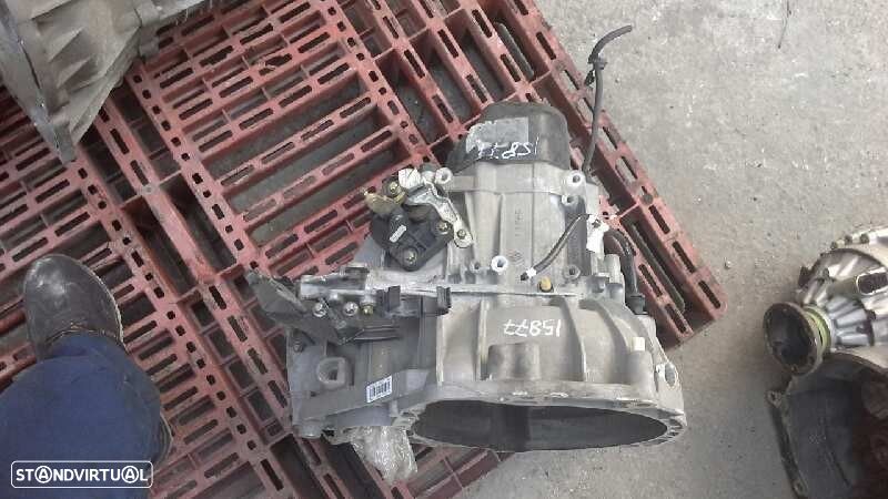 CAIXA VELOCIDADES NISSAN MICRA III 2004 -JB3103 - 2