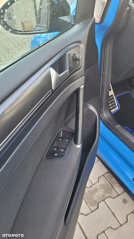 Volkswagen Golf - 19