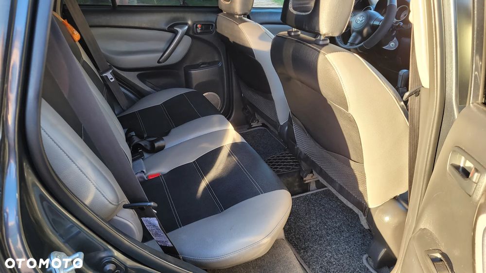 Toyota RAV4 4x4 - 9