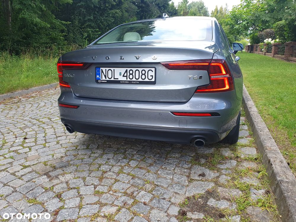 Volvo S60 T6 AWD Momentum Pro - 7