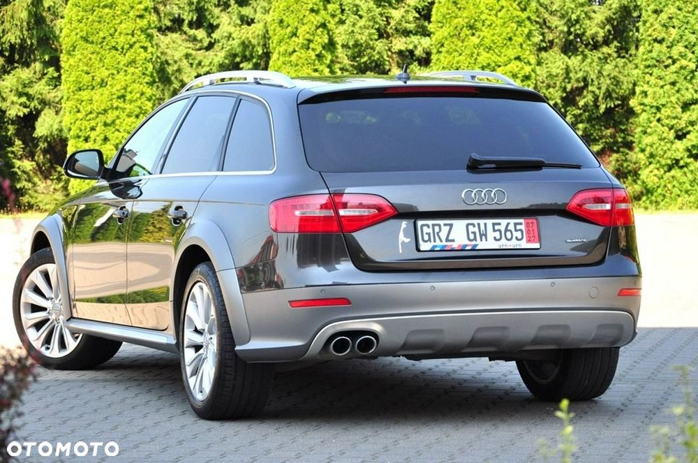 Audi A4 Allroad - 15