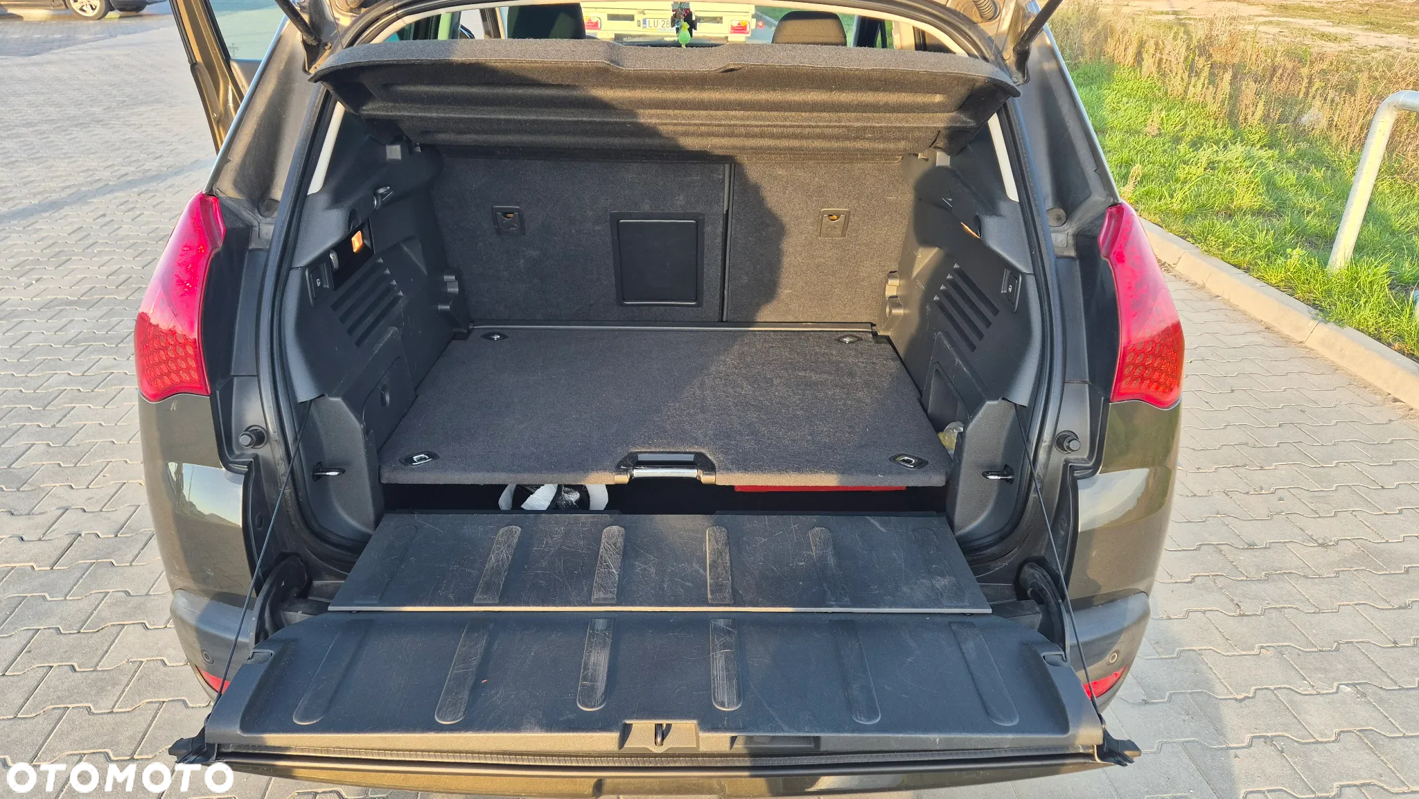 Peugeot 3008 1.6 HDi Active - 6