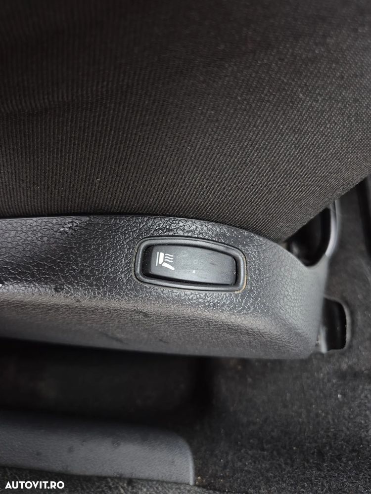 Dacia Duster dCi 110 FAP 4x4 Laureate - 9