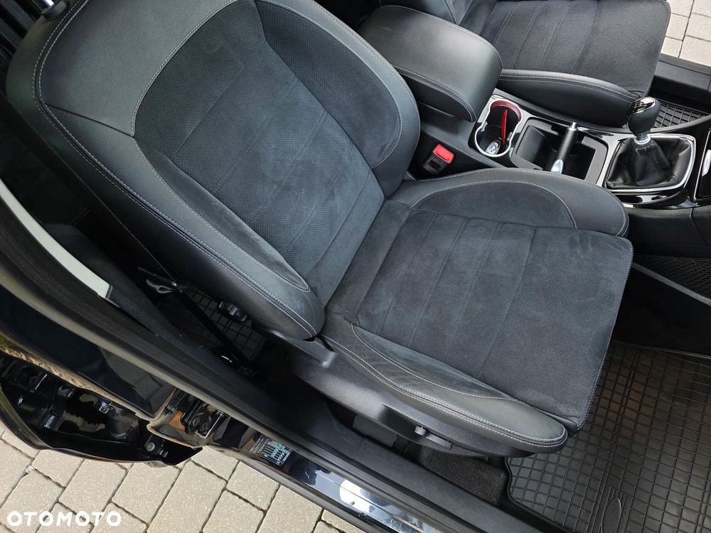 Ford S-Max 2.0 TDCi Titanium - 24