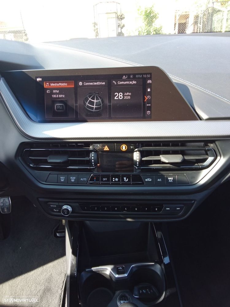 BMW 116 d Pack Desportivo M - 14