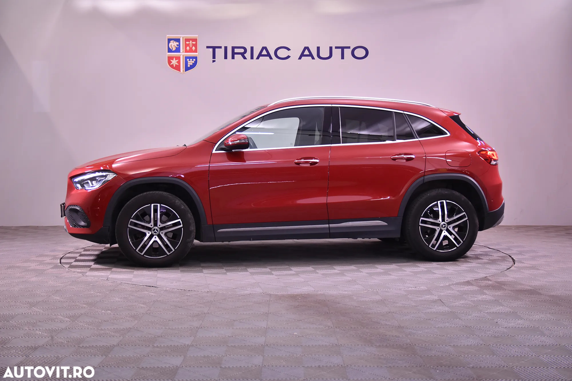 Mercedes-Benz GLA 200 Aut. - 2