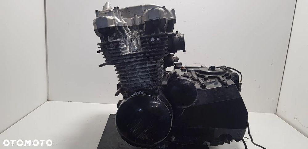 Kawasaki ZR-7 750 Silnik - 1
