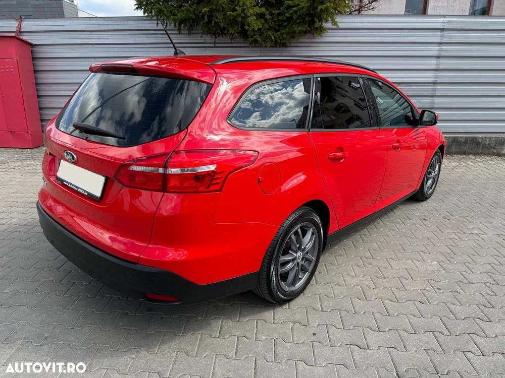 Ford Focus 1.5 TDCi DPF Start-Stopp-System Business - 4