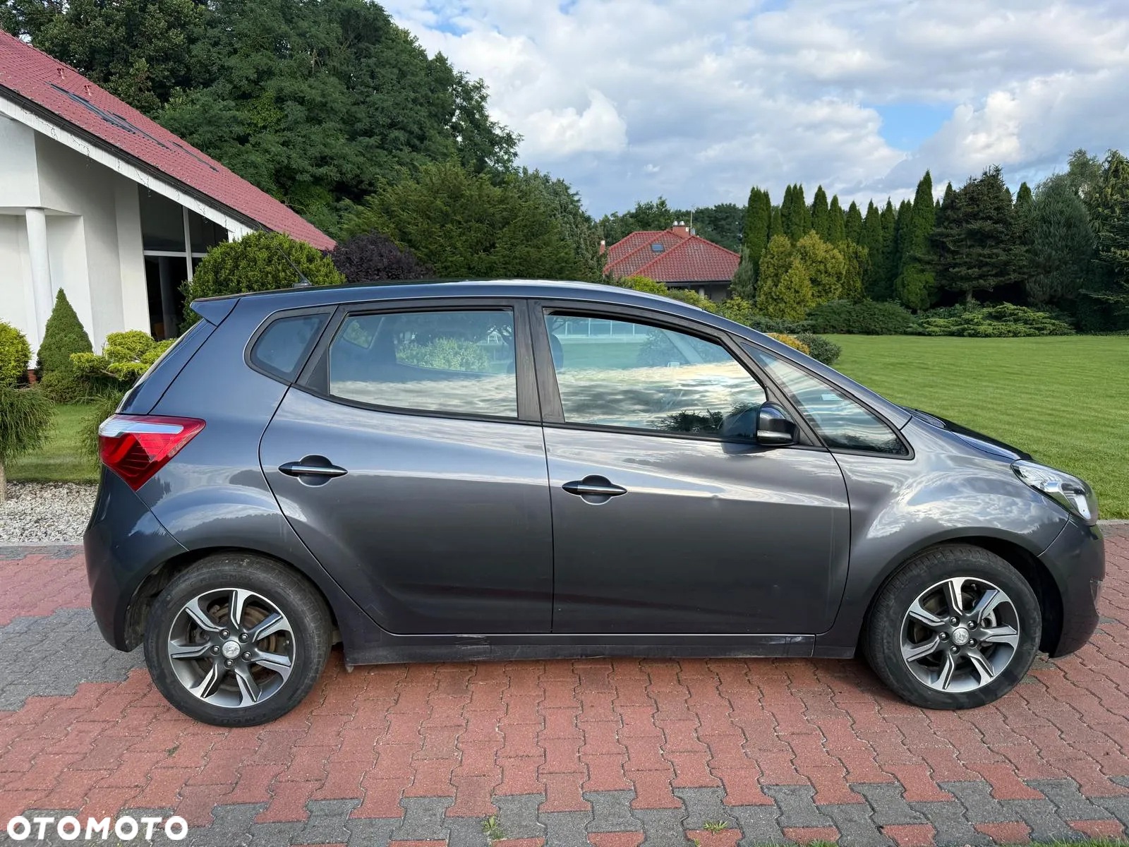 Hyundai ix20 1.4 CRDi BlueDrive Comfort - 8