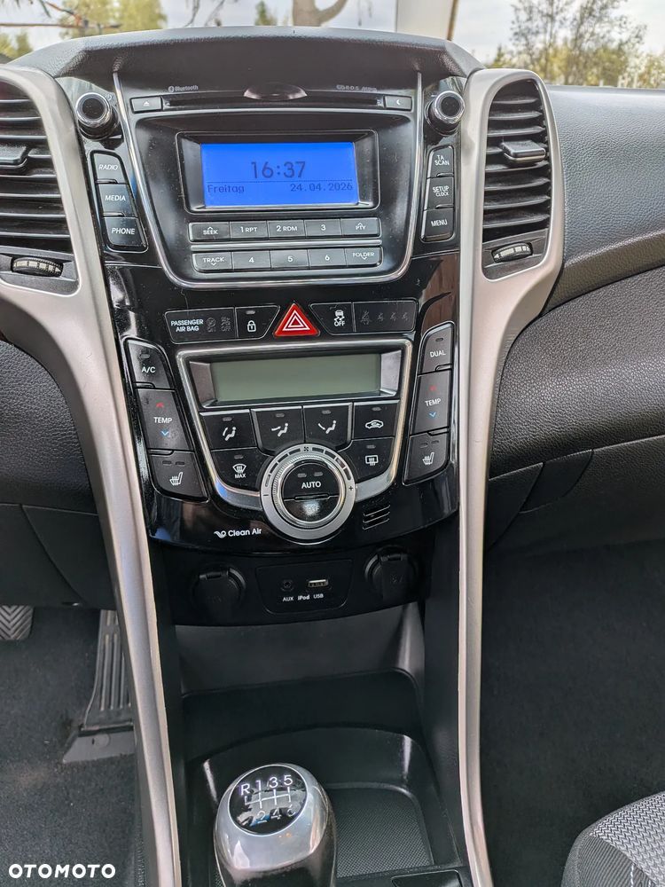 Hyundai i30 1.4 Comfort - 28