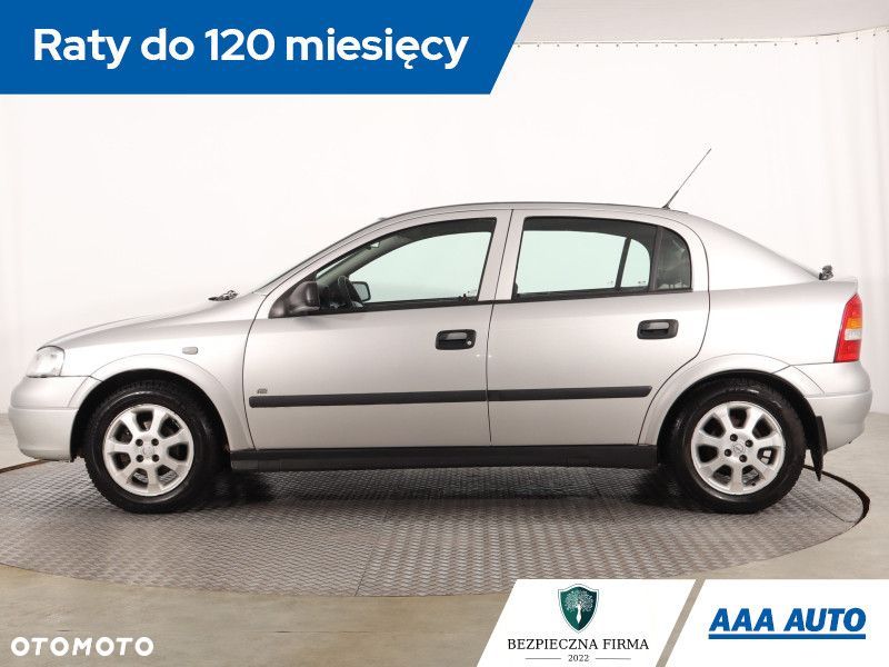 Opel Astra - 4