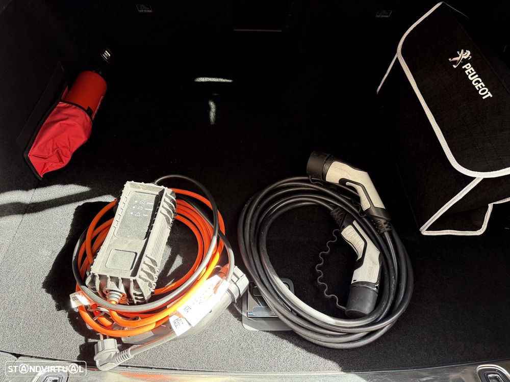 Peugeot 508 SW 1.6 Hybrid Allure e-EAT8 - 30