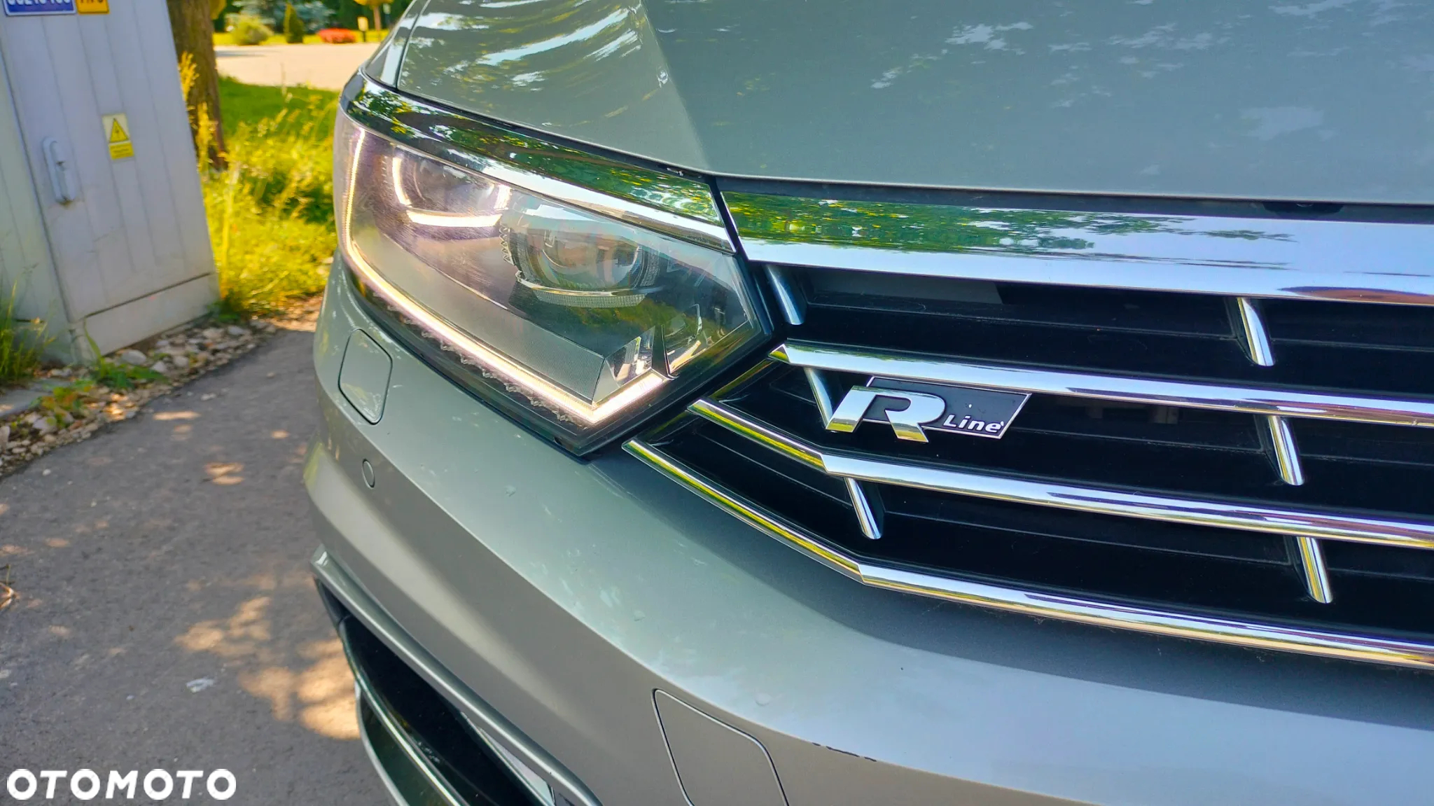 Volkswagen Passat - 34