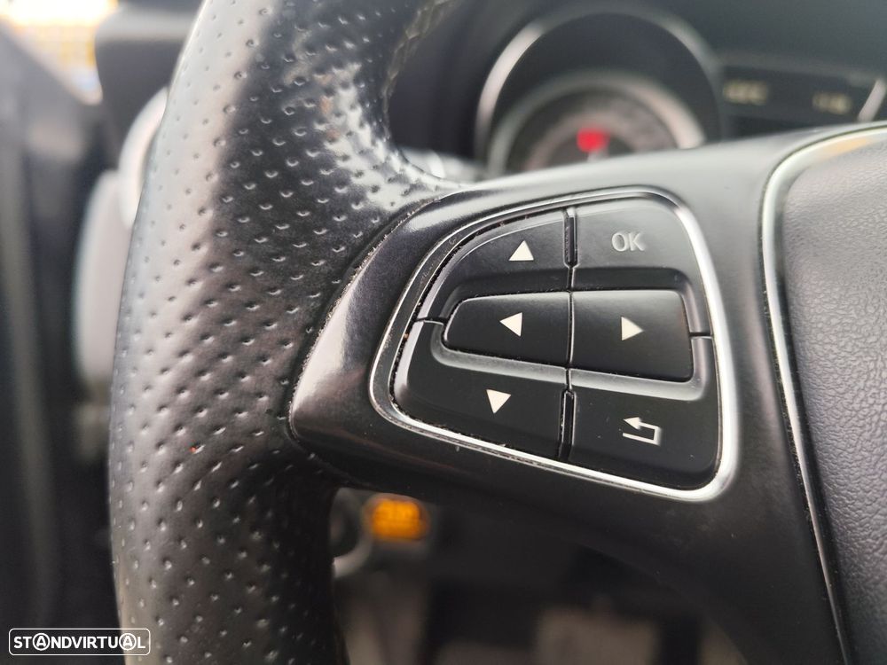 Mercedes-Benz CLA 220 d Shooting Brake AMG Line Aut. - 25