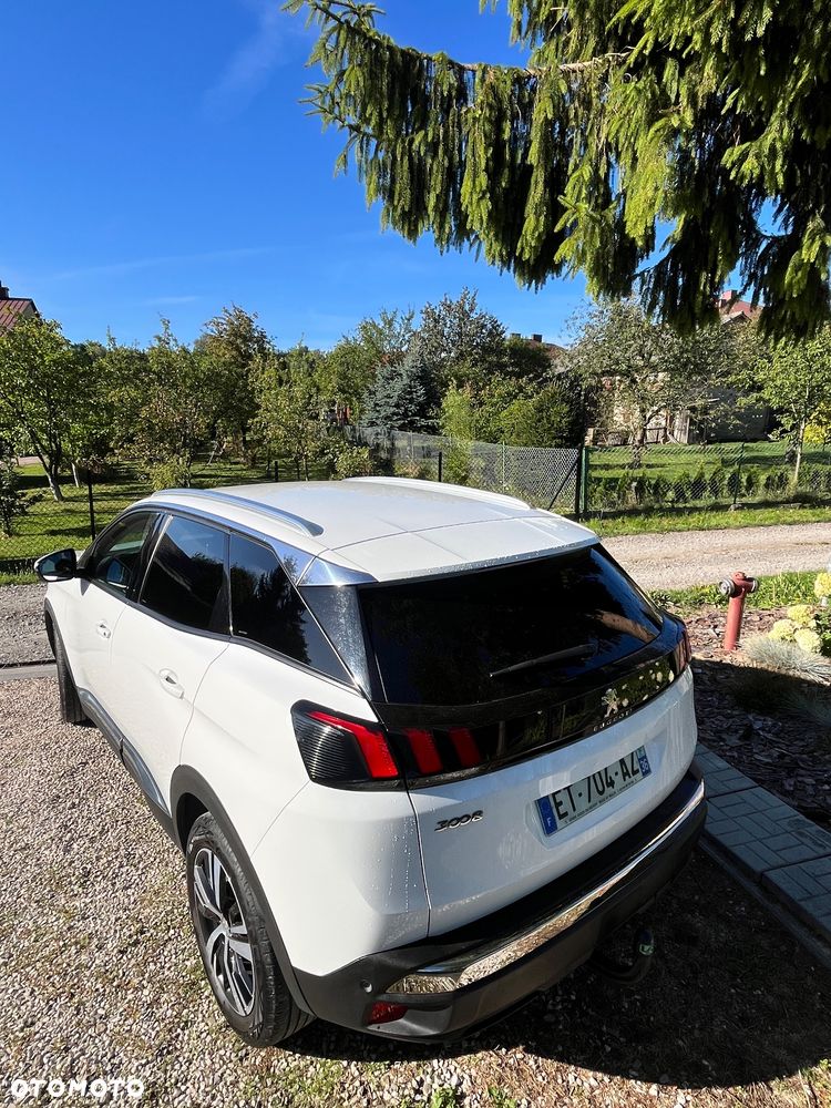 Peugeot 3008 1.6 BlueHDi Allure S&S EAT6 - 12