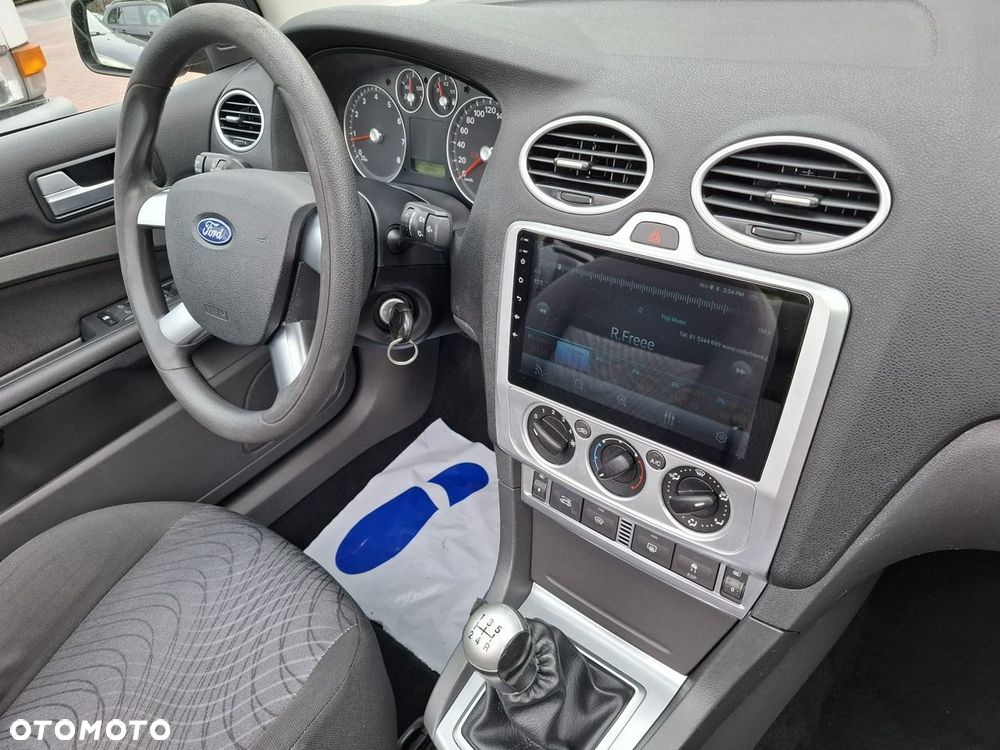 Ford Focus 2.0 Titanium EU5 - 16