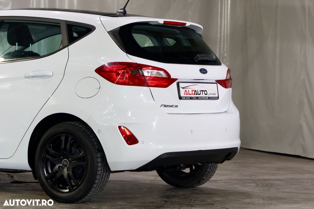 Ford Fiesta 1.0 EcoBoost Powershift Trend - 19