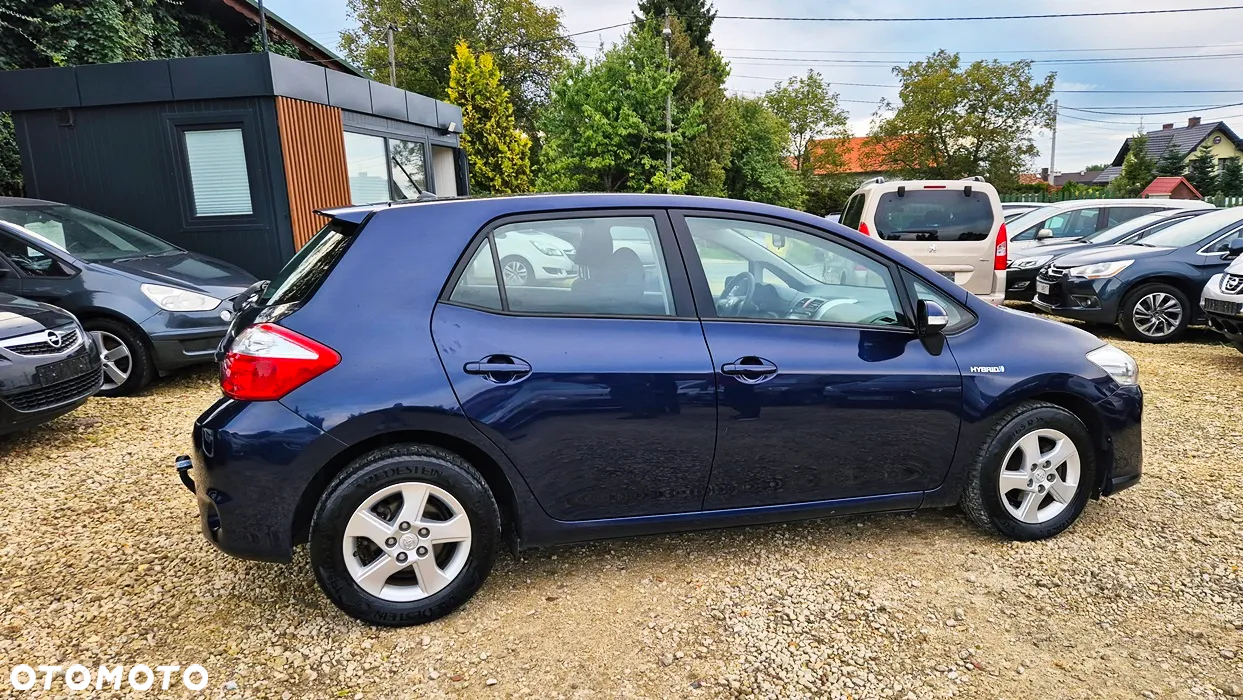 Toyota Auris 1.8 HSD Luna - 13