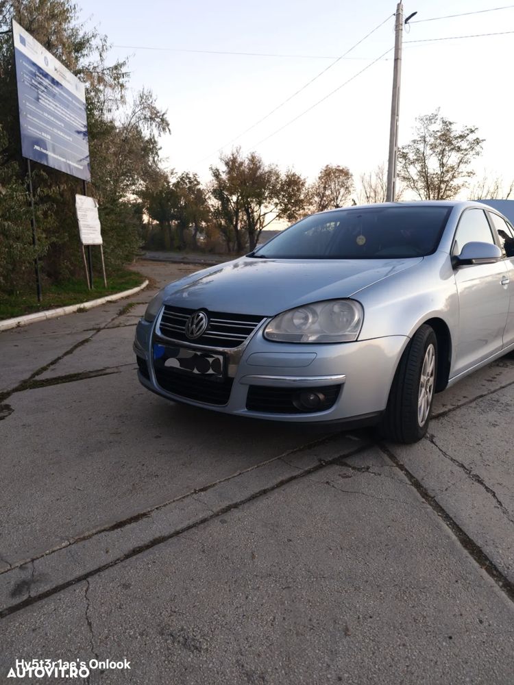 Volkswagen Jetta 1.6 TDI DPF Trendline - 5